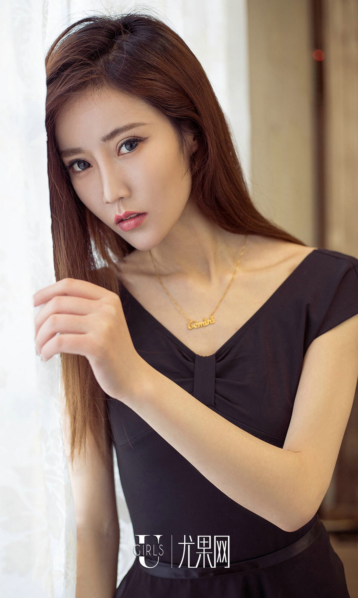 [Ugirls爱尤物]2017.04.01 No.682 四月天 樊安妮